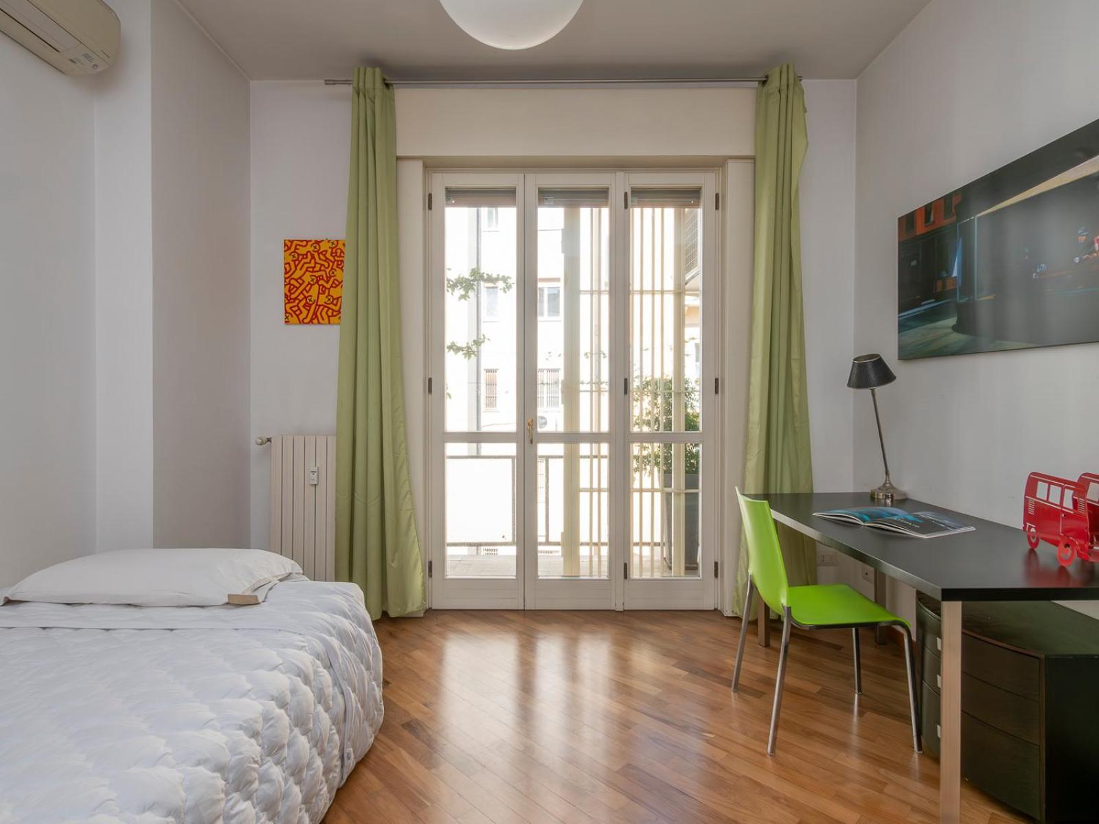 Milano Centro Apartment - Cinque Giornate Luaran gambar