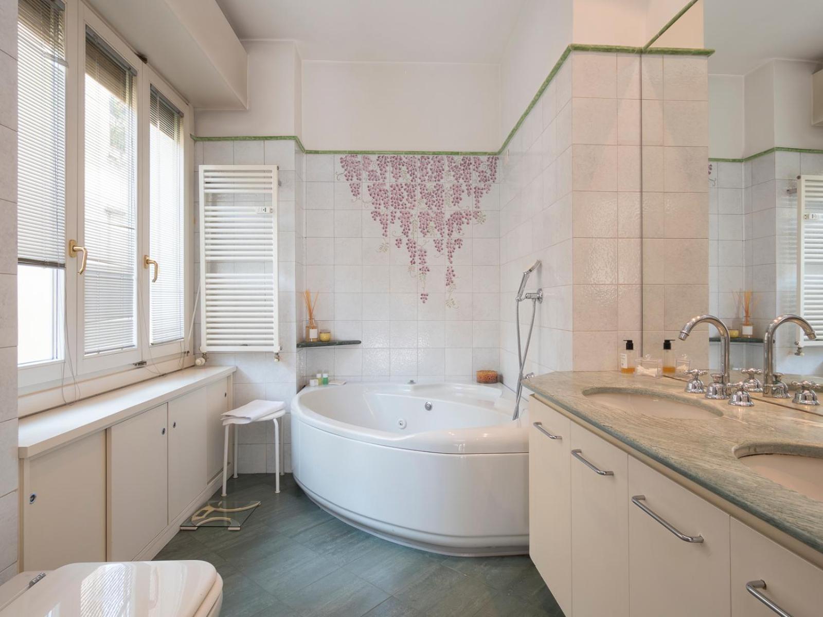 Milano Centro Apartment - Cinque Giornate Luaran gambar